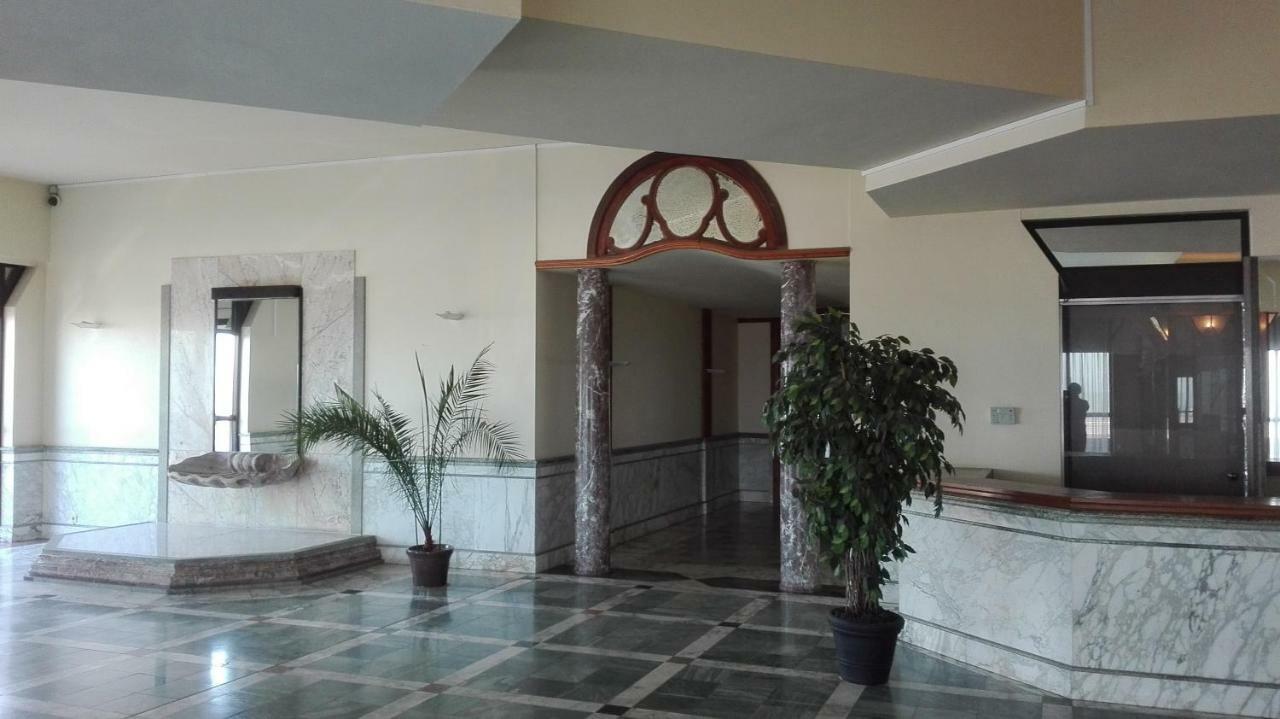 Apartamento Hydro Palace